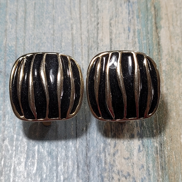 Vintage Ernest Gideon Bek Earrings and Pendant/Brooch Set. - Picture 8 of 12